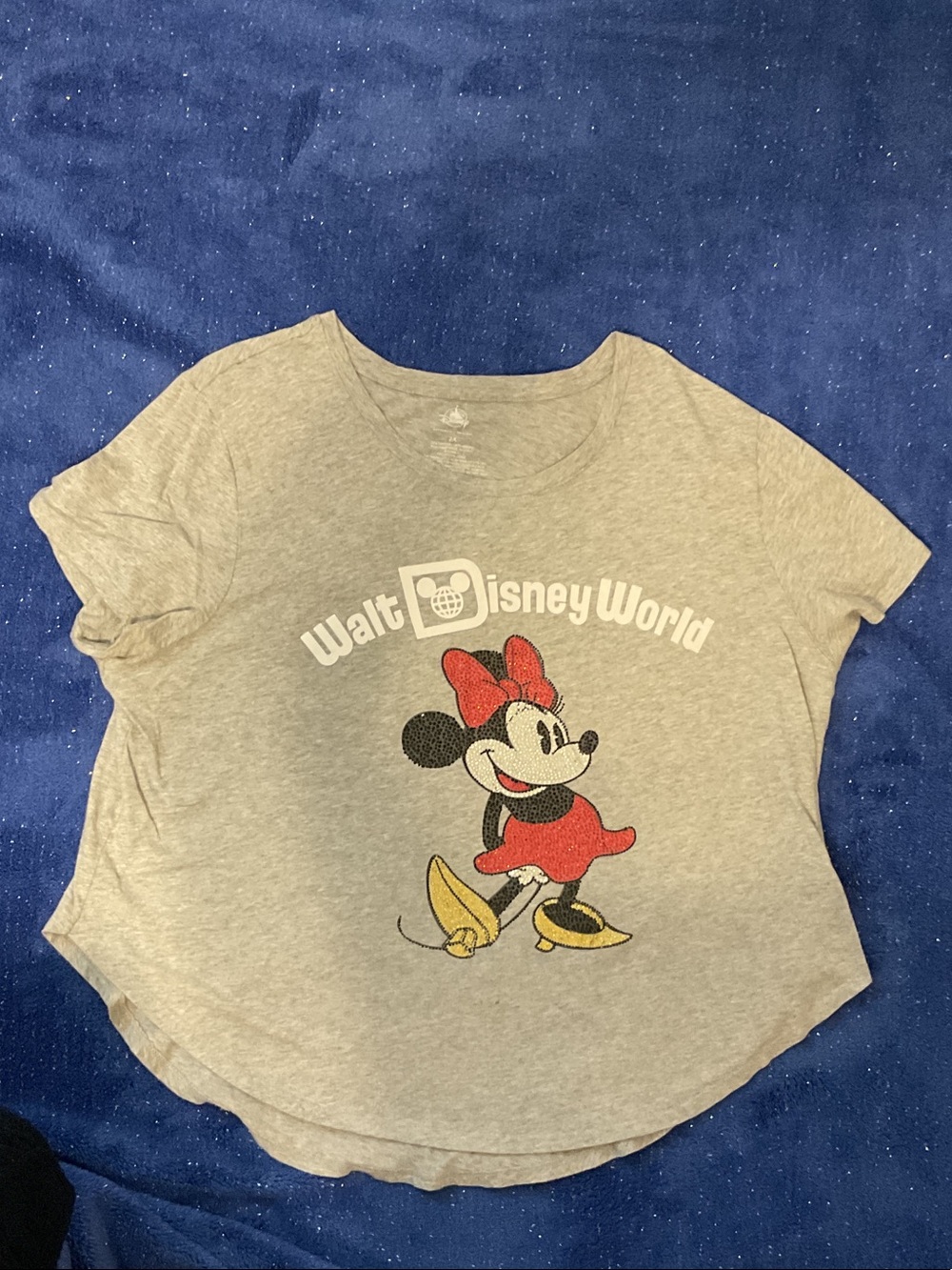Disney Light Gray Minnie Mouse Tee with Red Bow and Yellow Shoes